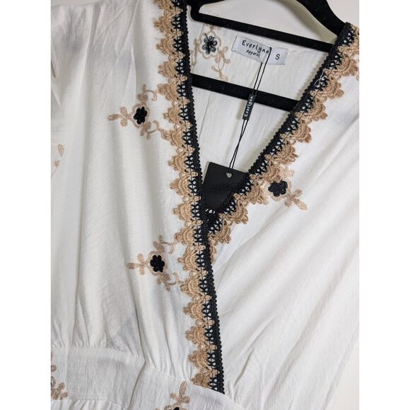 NWT Everlynn White Embroidered Viscose Maxi Dress Boho Resort Medium Folk Art - Picture 13 of 14